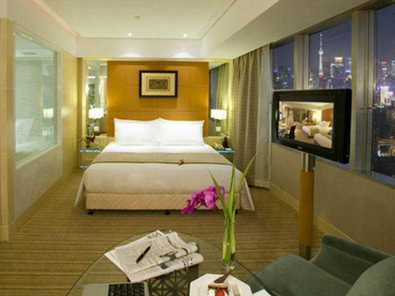 Jin Jiang Tower Hotel