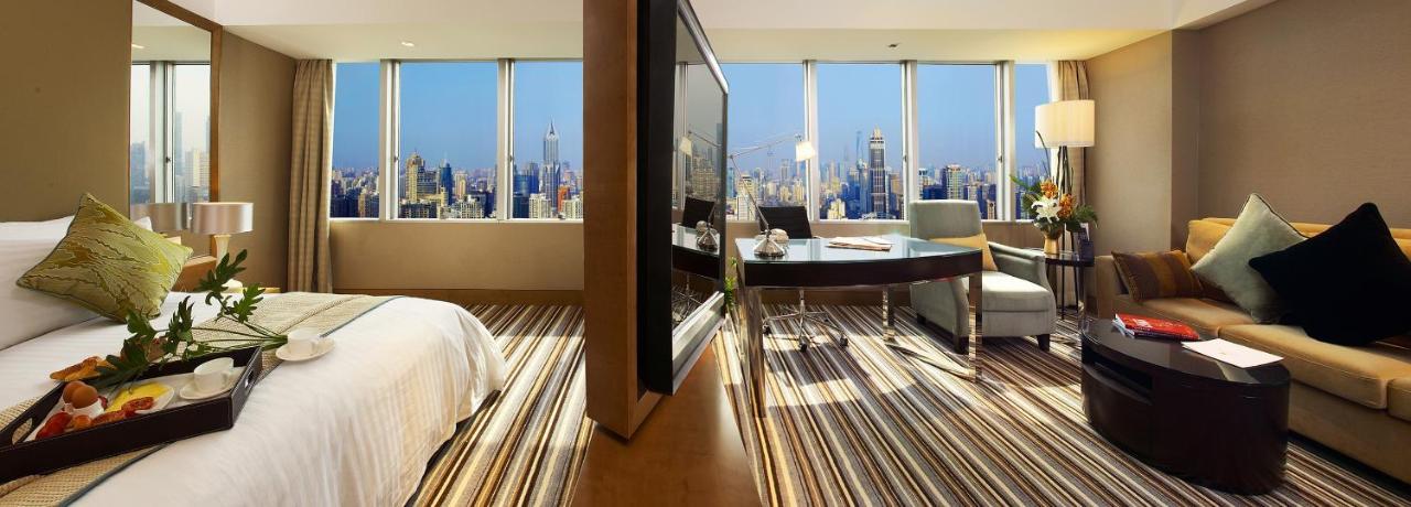 Jin Jiang Tower Hotel 5*